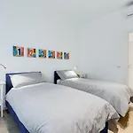 Lovely 3 Rooms Apartment Close Trastevere Station